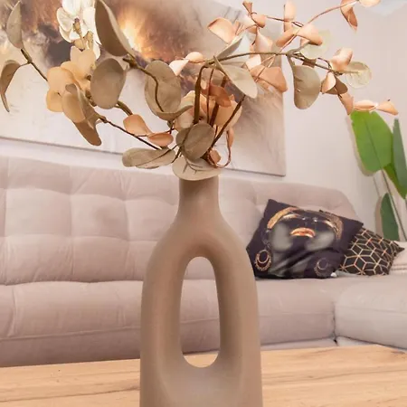 Apartamento Chic & Serene Apartment-your Relaxing Oasis *