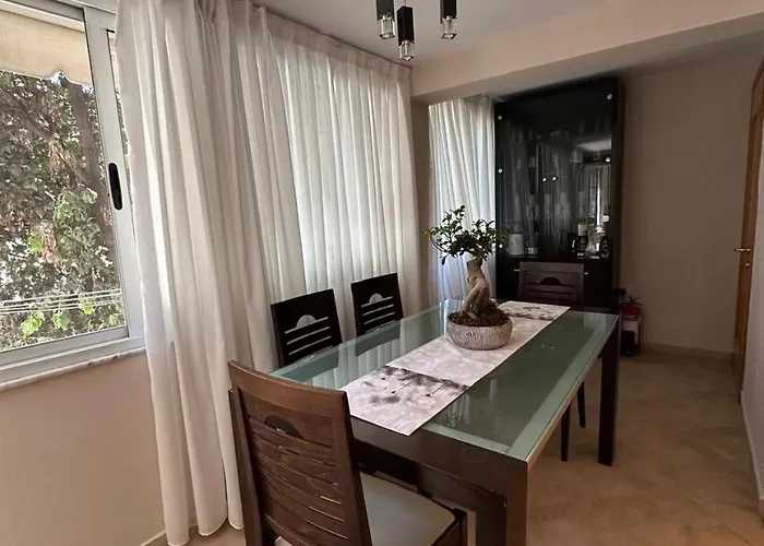 Chic & Serene Apartment-your Relaxing Oasis * 地拉那